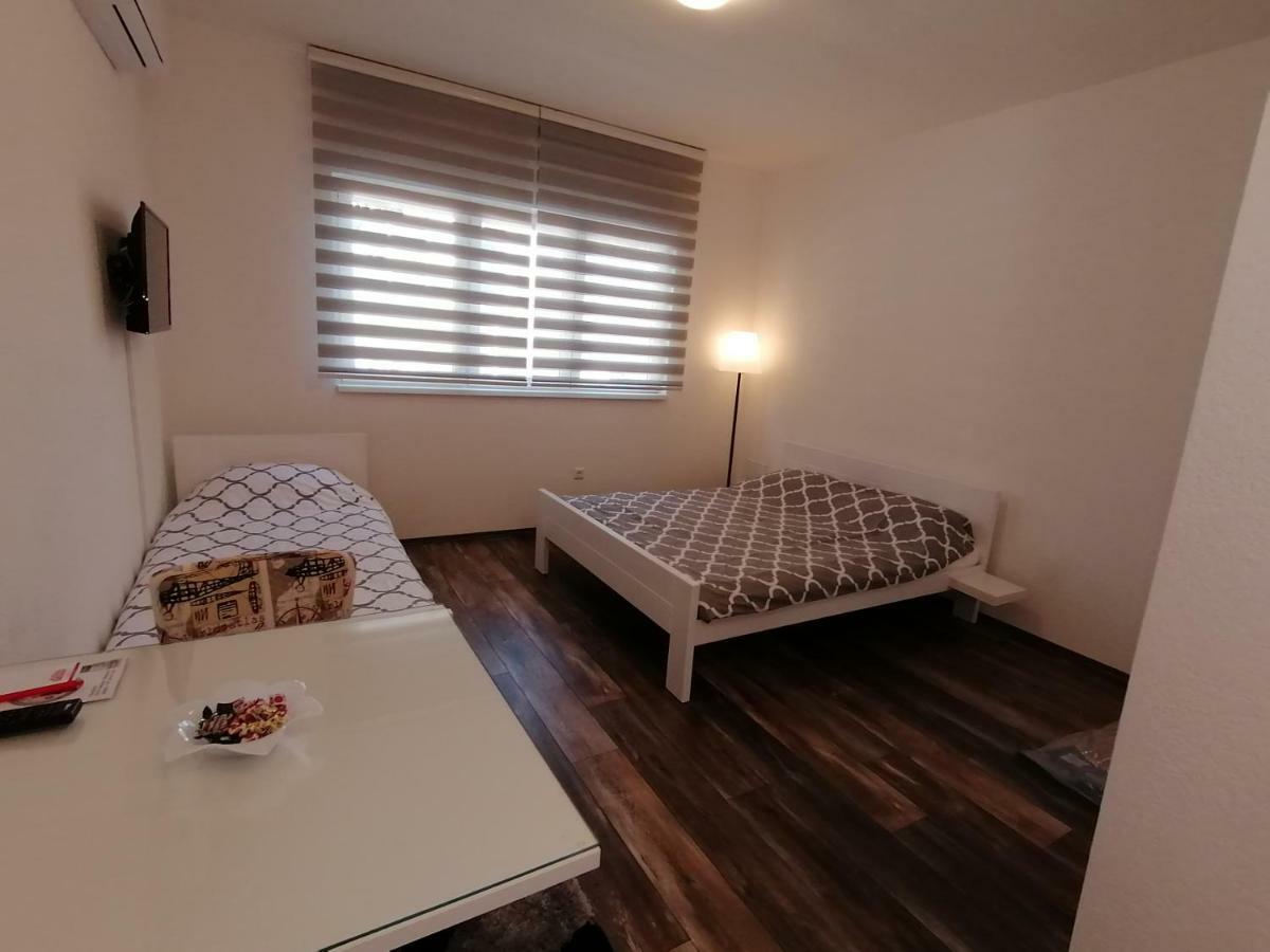 Apartment Kapetanovic Bosanski Samac Exteriör bild